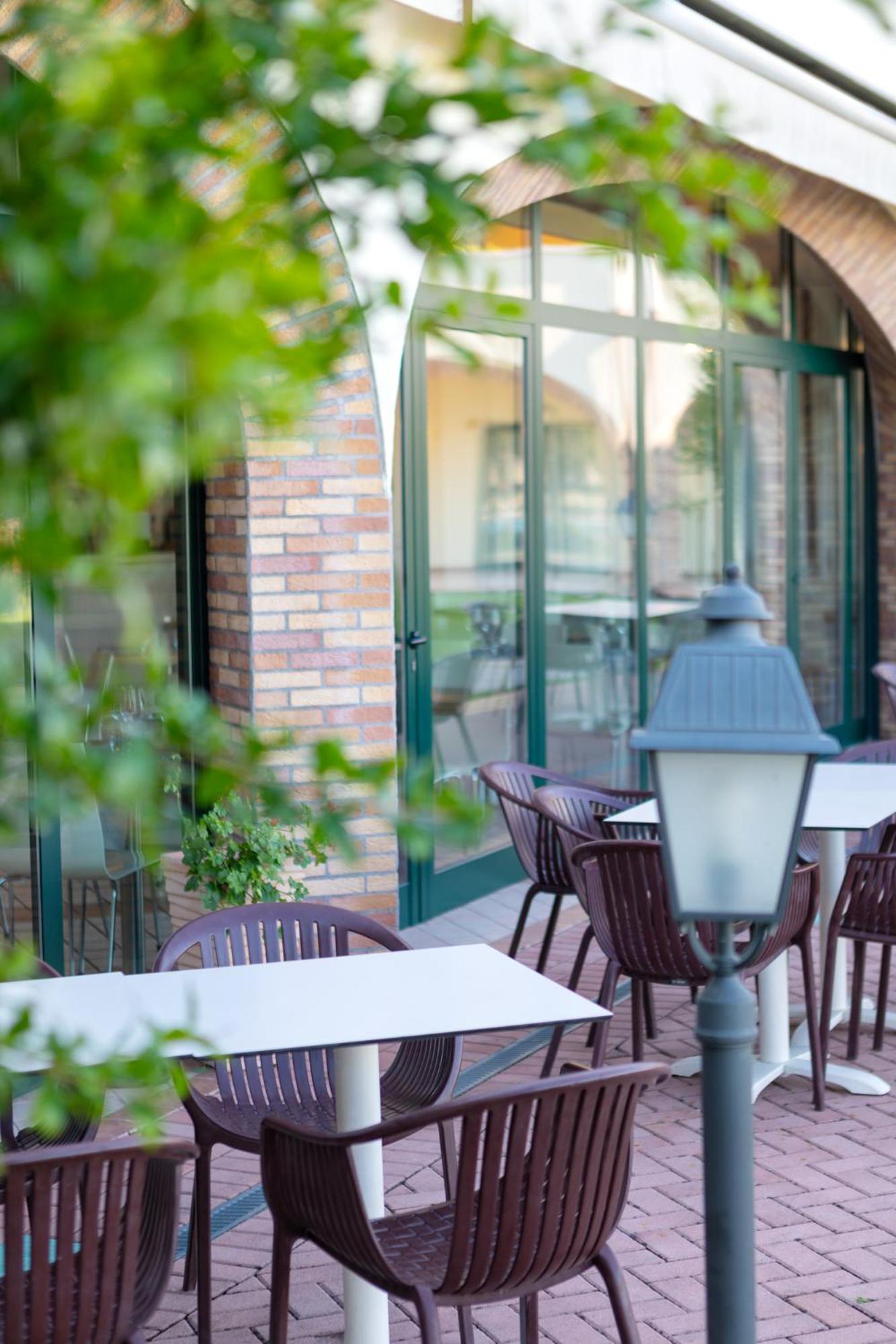 Le Terrazze Sul Lago Hotel & Residence ปาเดงเก ซุล การ์ดา ภายนอก รูปภาพ